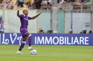 开云官网-身价2400万！意媒：邓弗里斯如果离队，国米有意引进多多作为替代