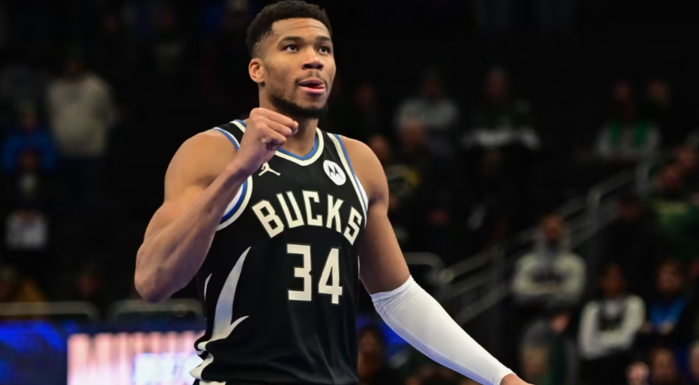 kaiyun-立铜像是对NBA球星至高褒奖,现役谁有望获此殊荣?目前看就5人