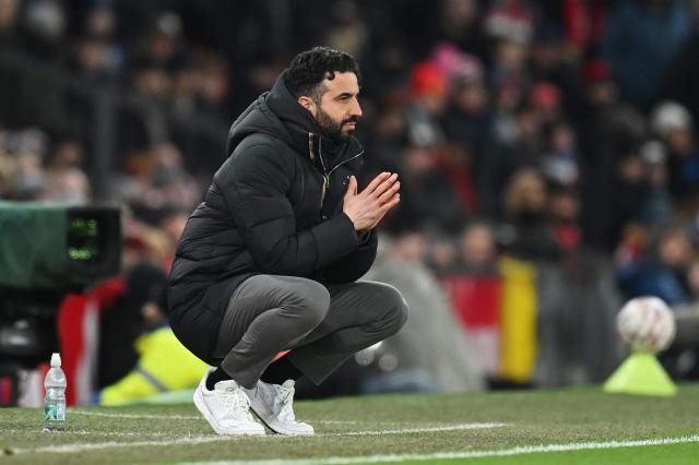 开云体育-林良锋：阿莫林死抱三后卫，错没错？