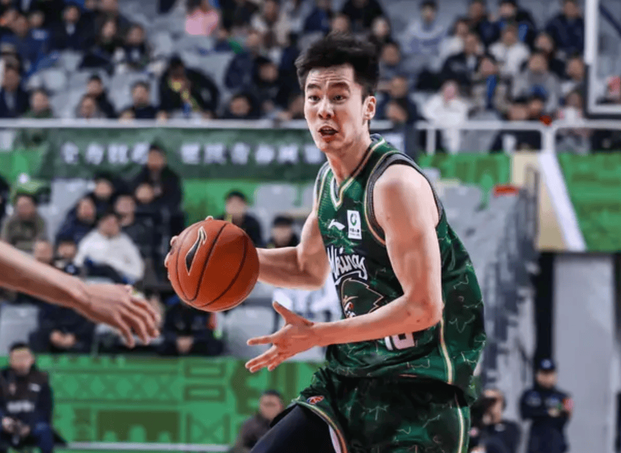 kaiyun-男篮21人名单!赵睿领衔,两人遗憾落选,场均5分之人入选引争议