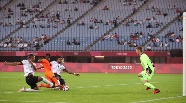 开云APP-打了一场毫无准备的败仗后，“三冠”昆茨何去何从？